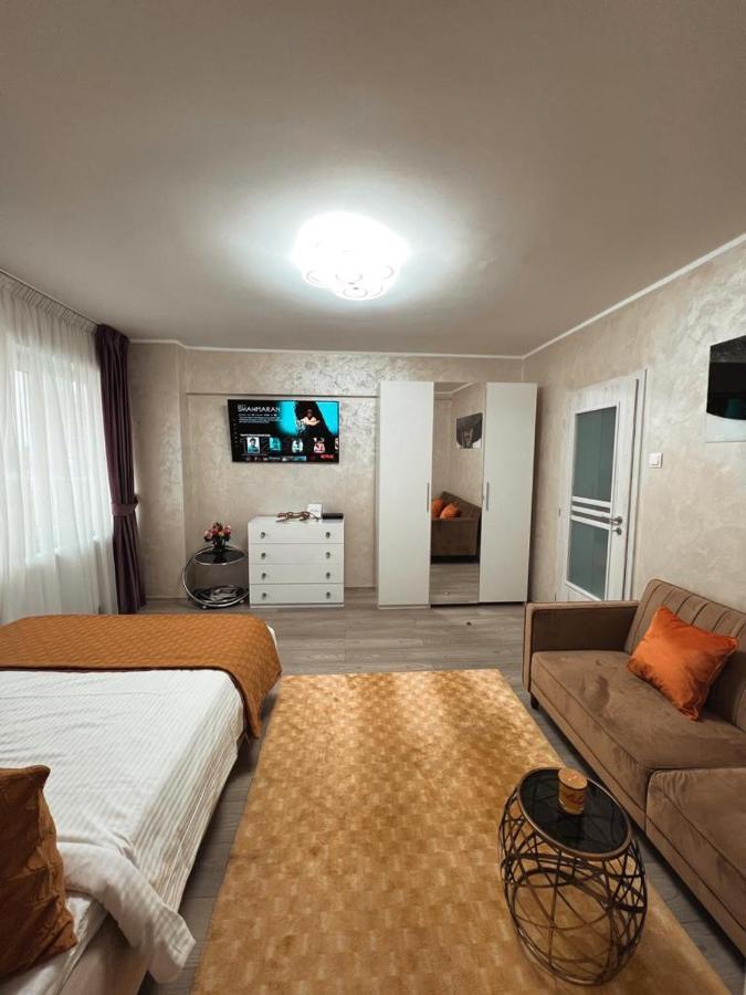 Central Apartament Iasi Esterno foto